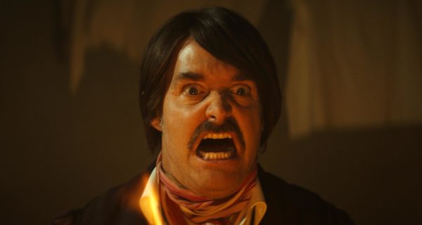 Will Forte snarling