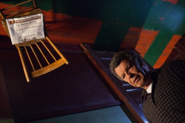 Is Walter (John Noble) tripping AGAIN in Fringe 5x06?