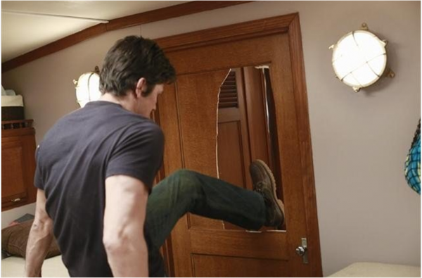 Nate Ryan (Michael Trucco) demonstrates why you should use the doorknob in Revenge's disappointing 14th episode