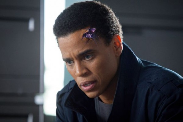 Dorian (Michael Ealy) takes a lickin' and keeps on tickin' in 'Are You Receiving'