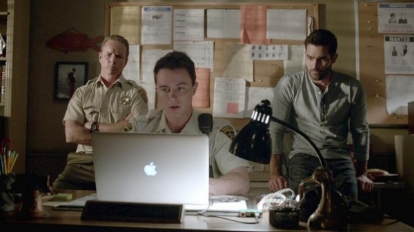 Deputy Parrish (Ryan Kelley) searches for answers in Teen Wolf 4x04