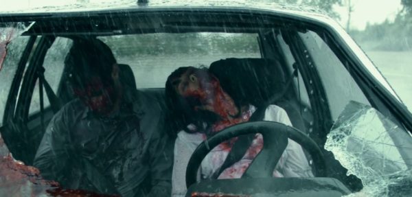 Still of Alysson Paradis unconscious in a car from Inside (2007)